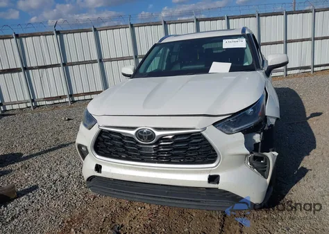 2021 Toyota Highlander Xle from USA, damaged, VIN 5TDGZRAH3MS047829